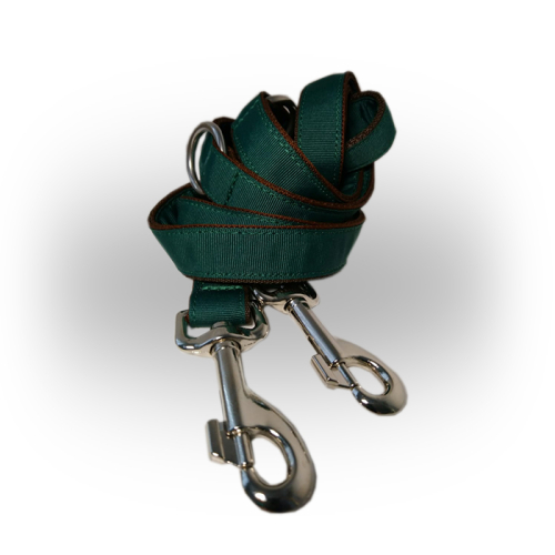 Gurthalsbänder / -leinen (Renngrün
Gurtleine) für Hunde in Düsseldorf kaufen | Chic für alle Felle